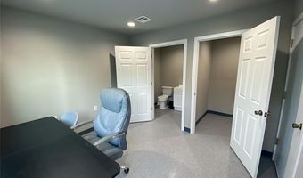 607 S Lake Murray Dr, Ardmore, OK 73401