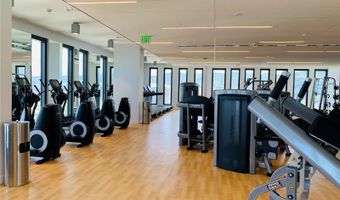 987 Queen St 1303, Honolulu, HI 96814