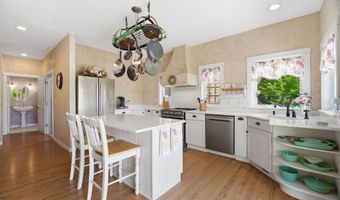 W3549 CENTER VALLEY Road, Appleton, WI 54913