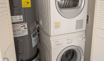 909 Kapiolani Blvd 2206, Honolulu, HI 96814