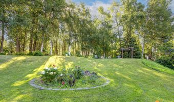 6901 Serenity Dr, Anchorage, AK 99502