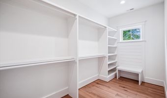 4613 CHASE Ave, Bethesda, MD 20814