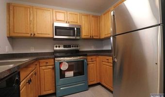 318 54th St 318, West New York, NJ 07093