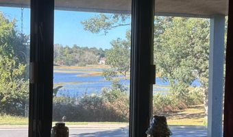 111 WOODS Rd, Absecon, NJ 08201