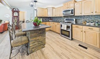 2312 W Rockhouse Rd, Ashland, KY 41102