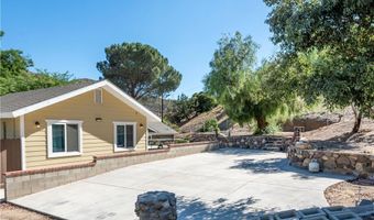 11809 Sierra Hwy, Agua Dulce, CA 91390