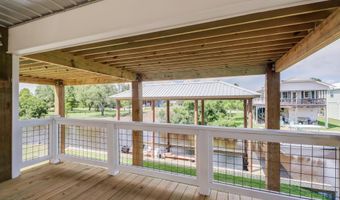 4054 Mallard St, Bay St. Louis, MS 39520