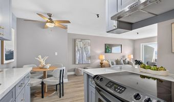 3991 Crown Point Dr 112, San Diego, CA 92109