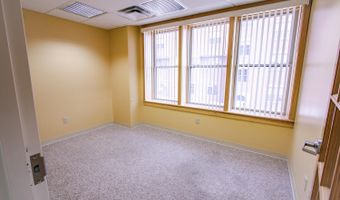 9 May St, Bangor, ME 04401