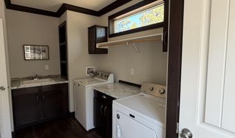 8 Pine Top Ln, Angel Fire, NM 87710