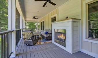 292 Crouch Branch Rd, Allardt, TN 38504