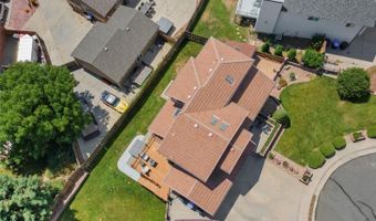9642 W 69th Pl, Arvada, CO 80004