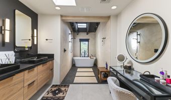 1018 N BOULDER Dr, Carefree, AZ 85377