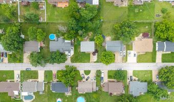 1907 Lone Pine Dr, Arnold, MO 63010