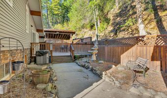 6482 Grant St, Bonners Ferry, ID 83805
