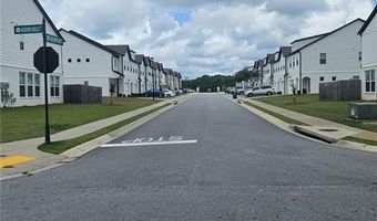 56 Auburn Hill Dr, Auburn, GA 30011