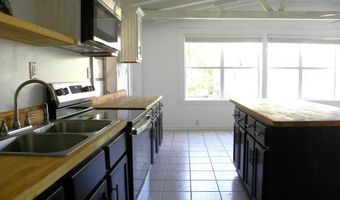 11447 Summer Lane Rd, Biloxi, MS 39532