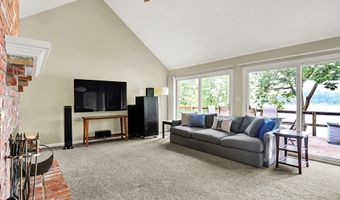 22 Point Ln, Arcadia, IN 46030