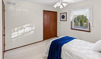 4441 Chantel Dr, Alton, IL 62002
