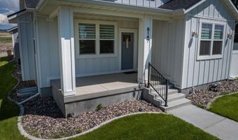 6147 Beacon Ln, Chubbuck, ID 83202