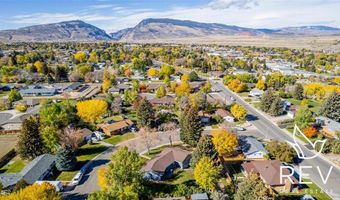 2307 Carter Ave, Cody, WY 82414