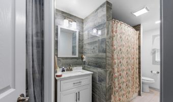 16-18 Lehigh St, Andover, NJ 07801