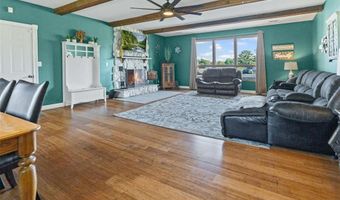 8110 Wolf Rd, Alton, IL 62002