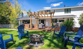 502 Skyline Dr, Cody, WY 82414