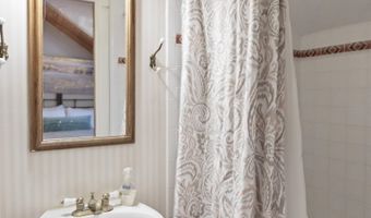 300 Swallow Pl, Alamogordo, NM 88310