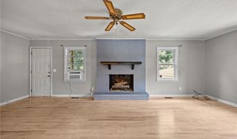 2168 Zoo Pkwy, Asheboro, NC 27205