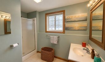 6828 Aurora Dr, Akeley, MN 56433