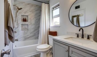 228 Crestview Gln, Escondido, CA 92026