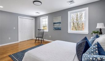 3 Pinetop Rd, Barrington, RI 02806
