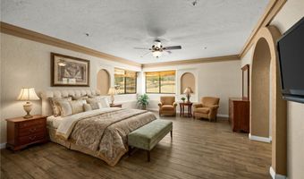 902 Searchlight Ranch Rd, Acton, CA 93510