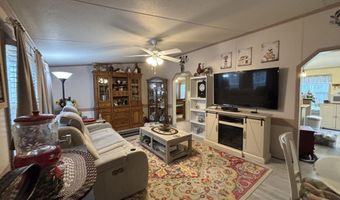 5 Freedom Ln, Belfast, ME 04915