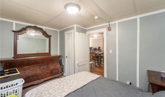 13 Main St, Lincoln, RI 02838