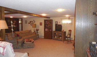 833 S 7th St, Albion, NE 68620