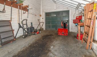 518 Bridgton Rd, Sweden, ME 04040
