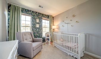 25850 CLAIRMONT MANOR Sq, Aldie, VA 20105