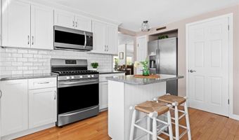 76 W Allenton Rd, North Kingstown, RI 02852