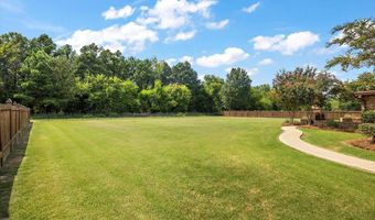 216 Meadowlands Dr, Brandon, MS 39047