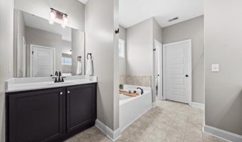116 Sandy Springs Rd, Aberdeen, NC 28315