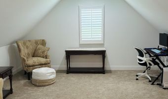 530 Shields Crossing Dr, Bean Station, TN 37708