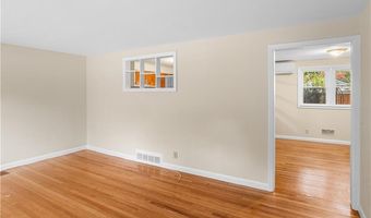 85 Sachem Rd, North Kingstown, RI 02852