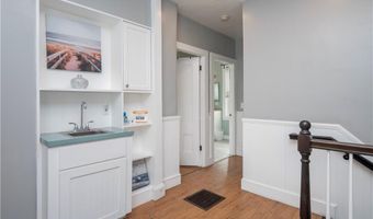 29 Anthony St, Newport, RI 02840