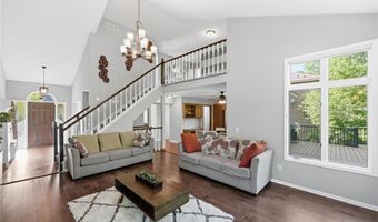 13476 Granada Ave, Apple Valley, MN 55124