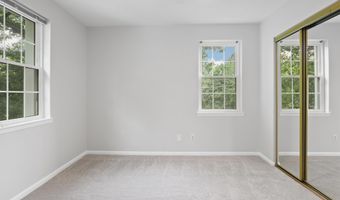 2641 S WALTER REED Dr B, Arlington, VA 22206