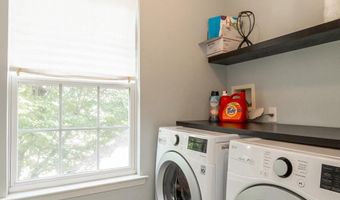 2429 S FRONT St, Allentown, PA 18103