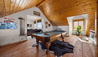 24605 Dodds Rd, Bend, OR 97701