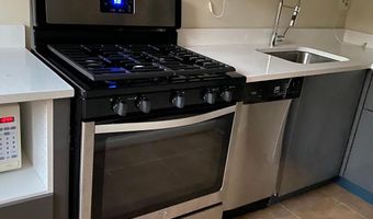 2500 N VAN DORN St 316, Alexandria, VA 22302